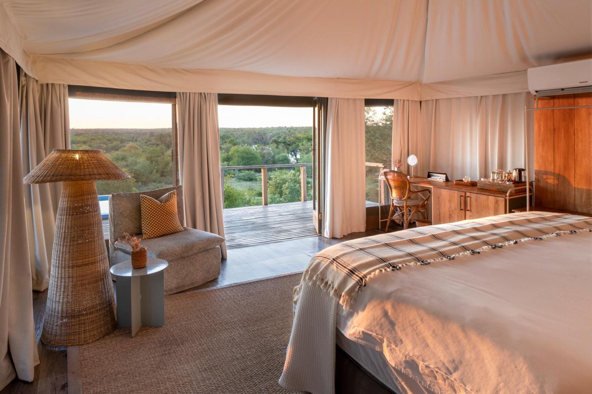 Simbavati Hilltop Lodge Заповедник Тимбавати Экстерьер фото