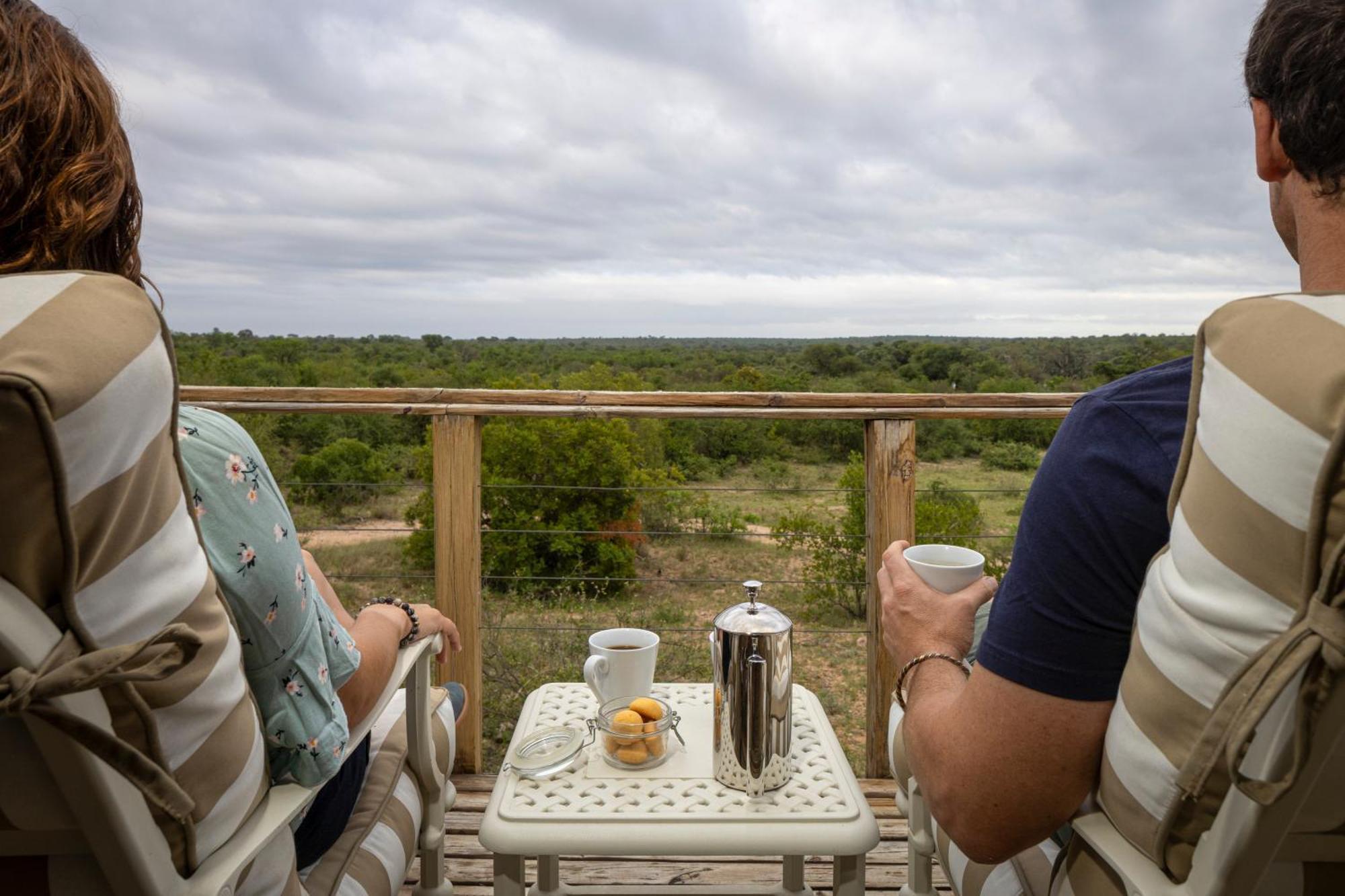 Simbavati Hilltop Lodge Заповедник Тимбавати Экстерьер фото