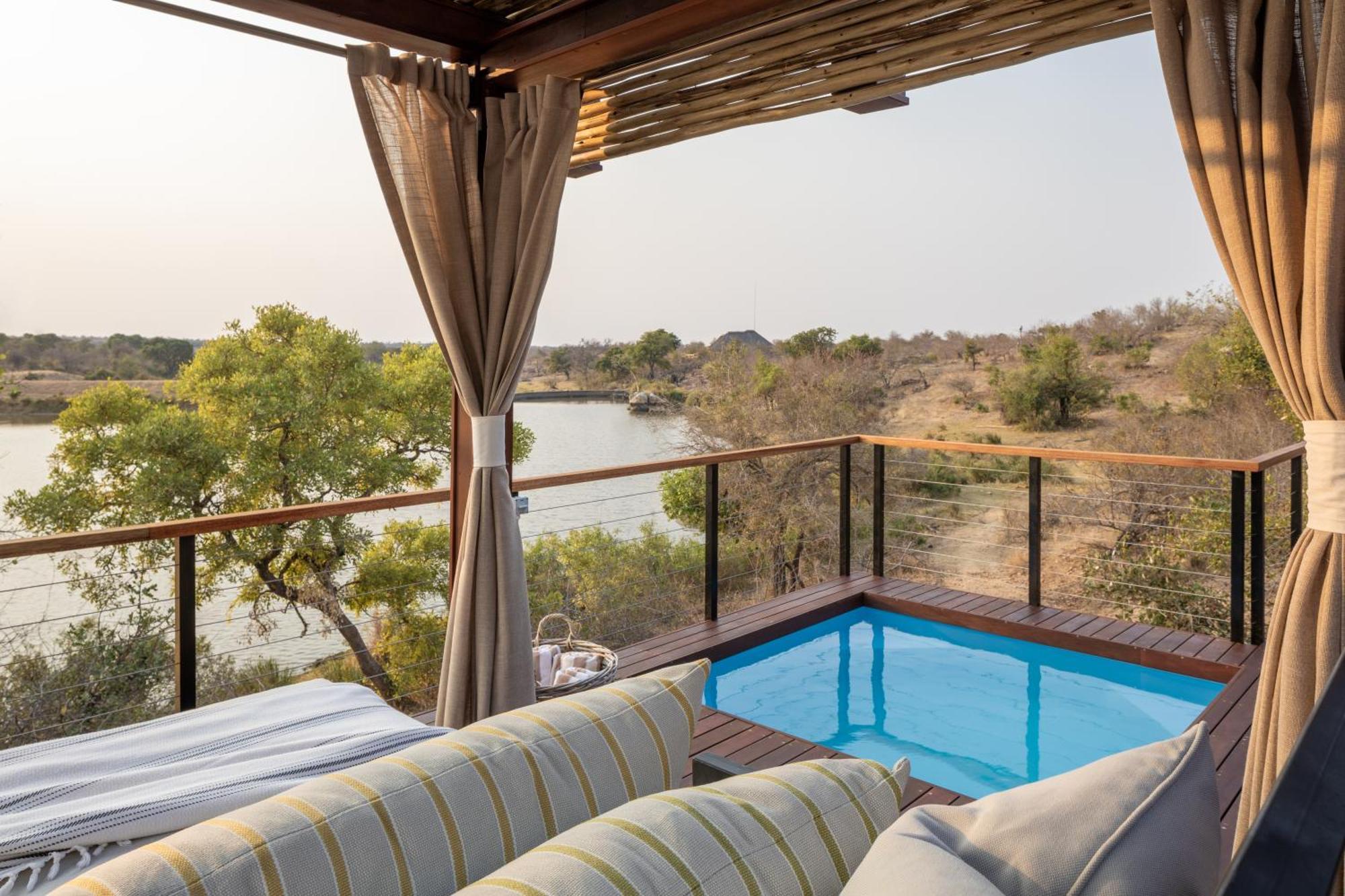 Simbavati Hilltop Lodge Заповедник Тимбавати Экстерьер фото
