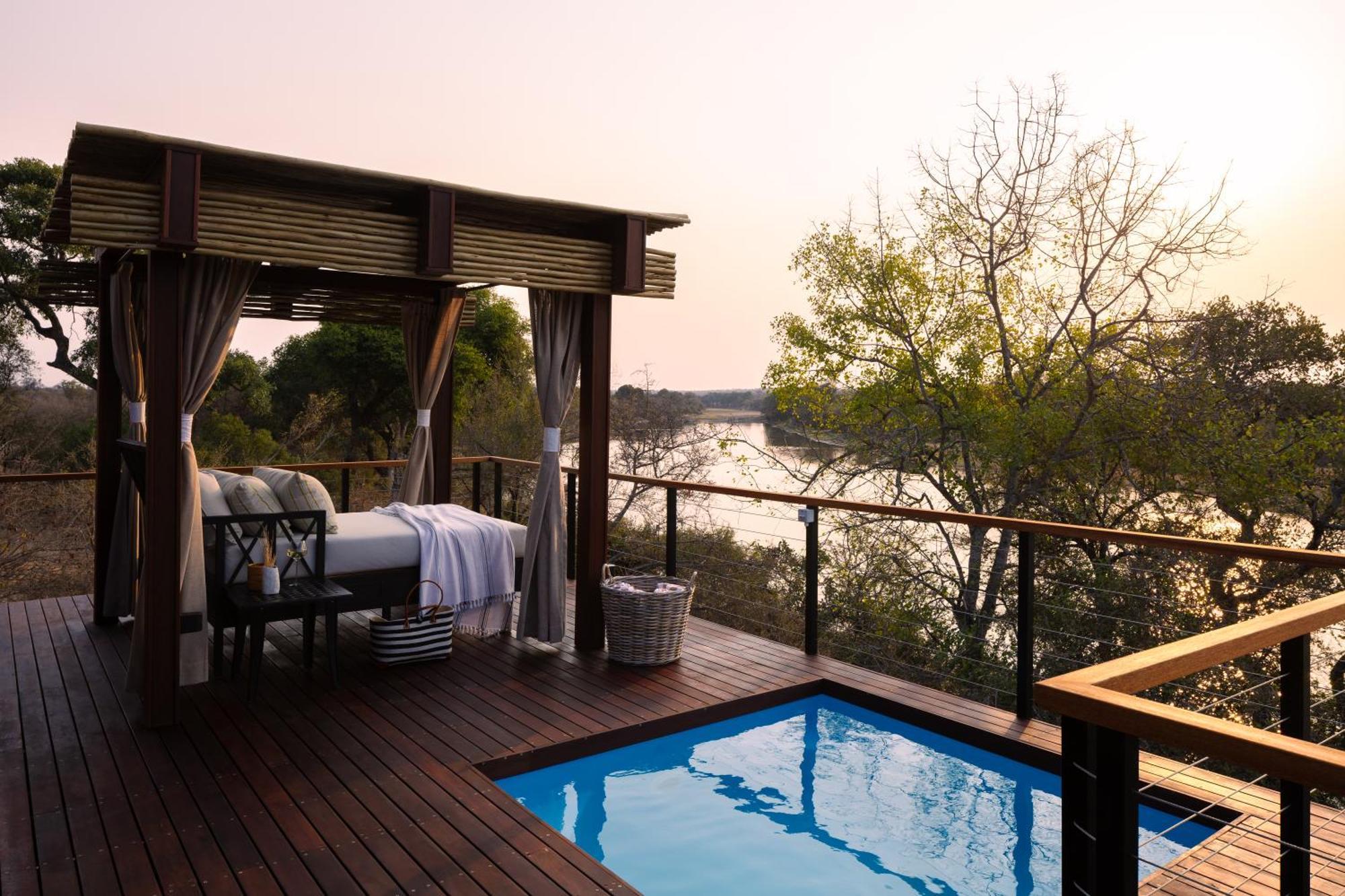 Simbavati Hilltop Lodge Заповедник Тимбавати Экстерьер фото