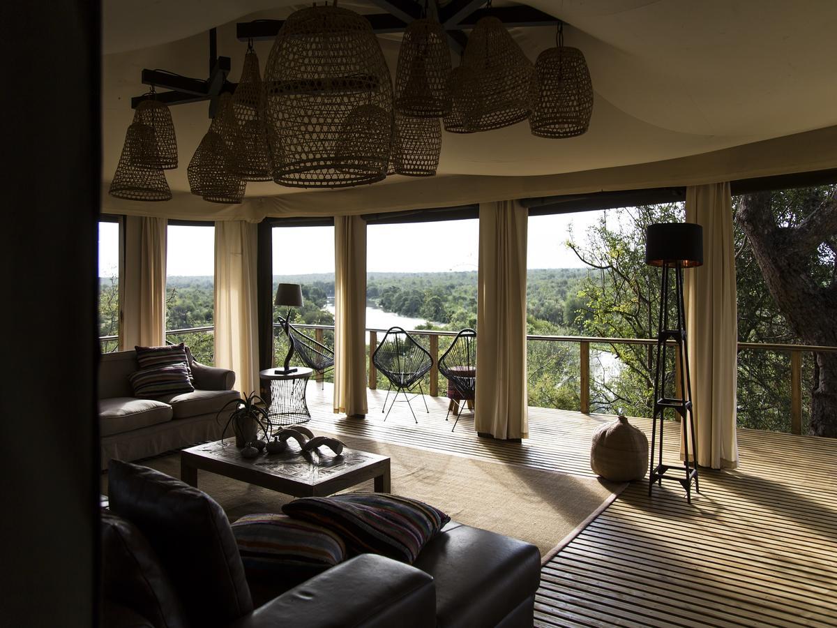 Simbavati Hilltop Lodge Заповедник Тимбавати Экстерьер фото
