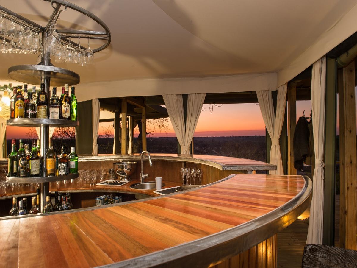 Simbavati Hilltop Lodge Заповедник Тимбавати Экстерьер фото