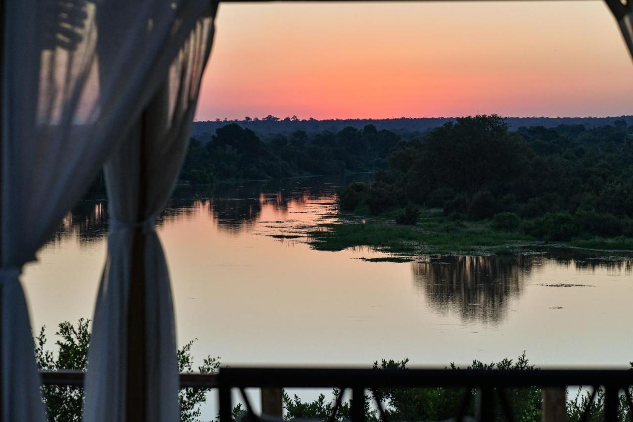 Simbavati Hilltop Lodge Заповедник Тимбавати Экстерьер фото